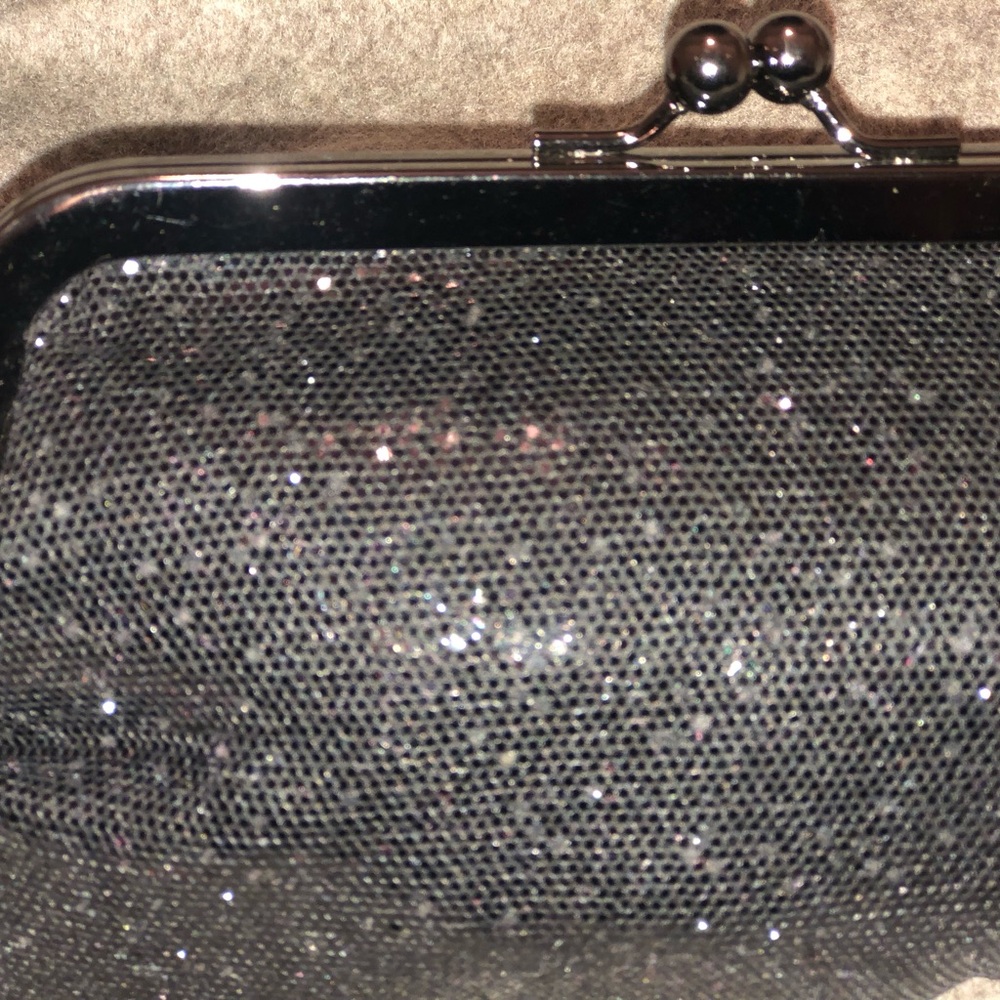 Purse - Picture 4 of 5